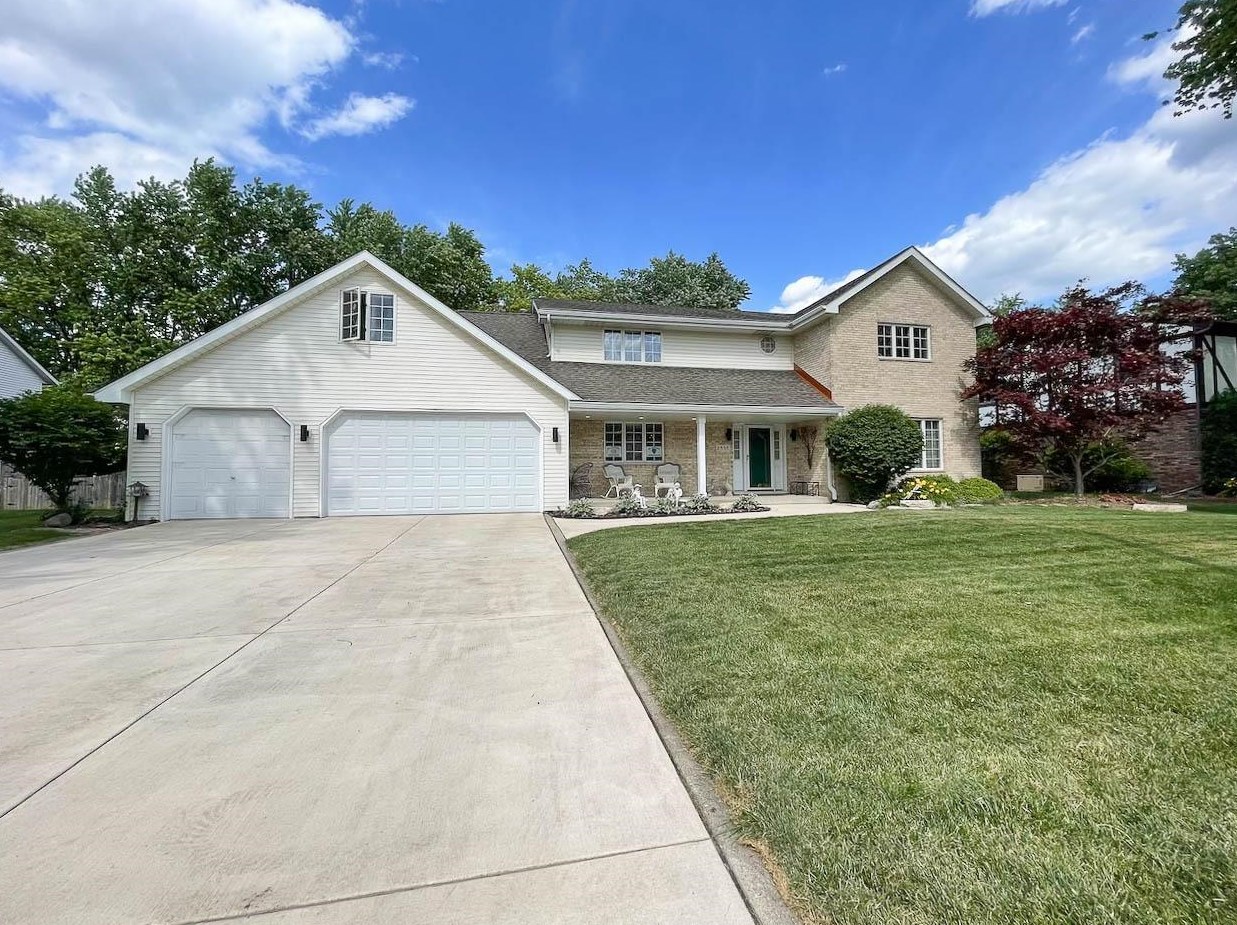 2535 Hickory Dr, Dyer, IN 46311