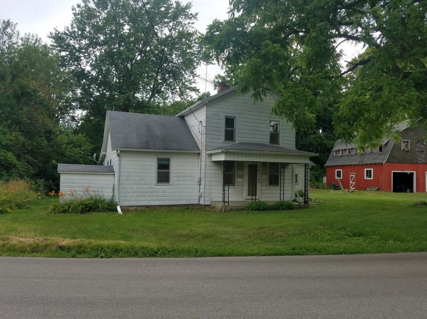 1694 Shebel Rd, Michigan City, IN 46360-9495