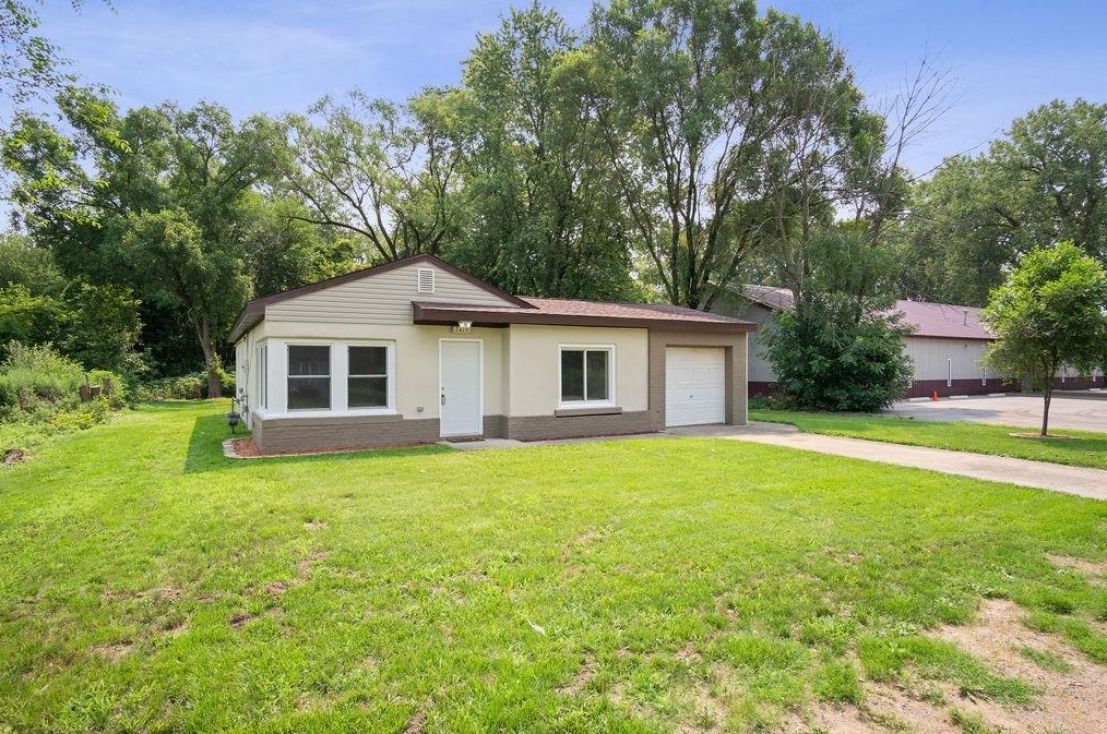 2415 Ralston St, Gary, IN 46406