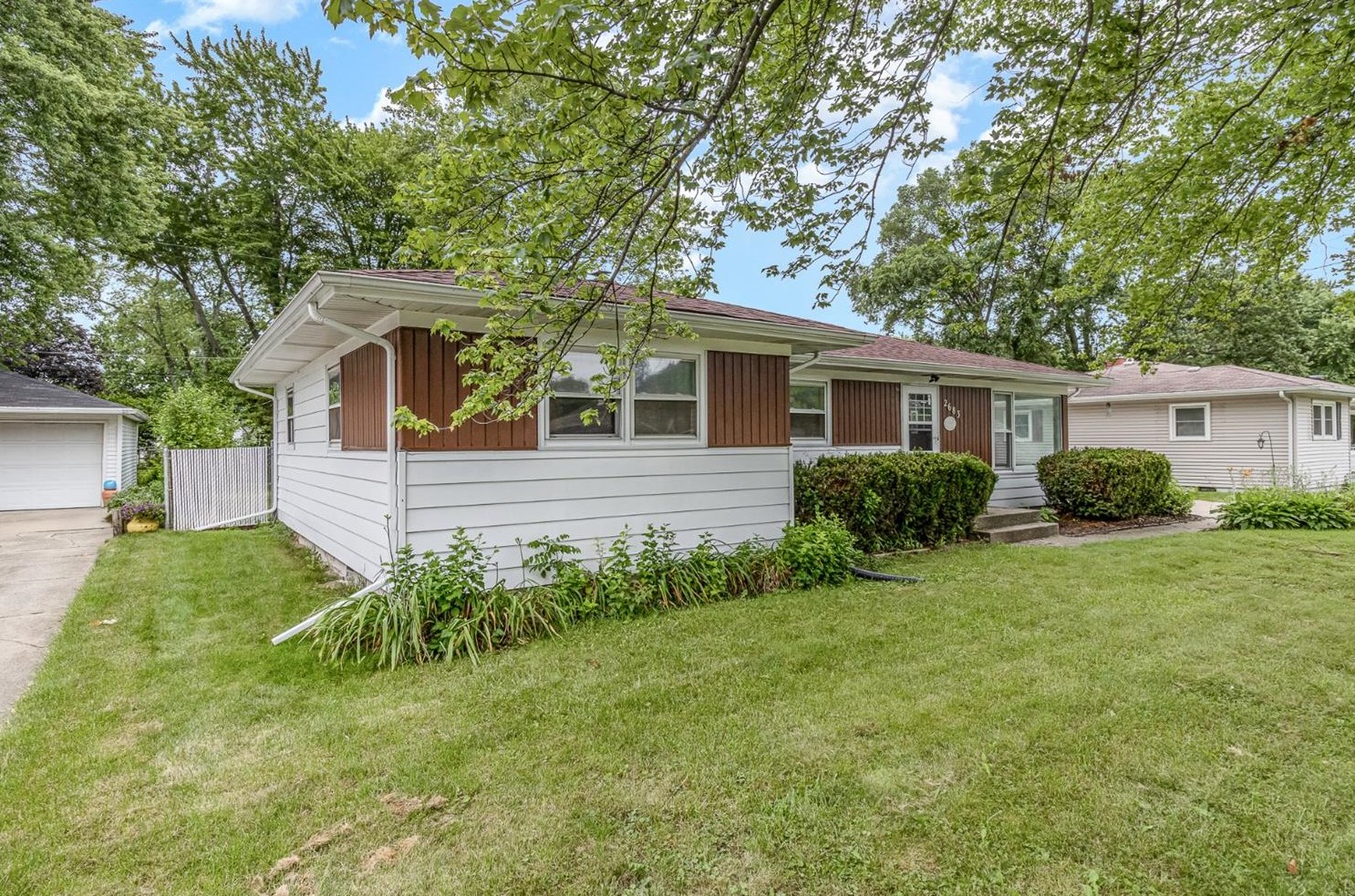 2683 Monnier St, Portage, IN 46368-2922