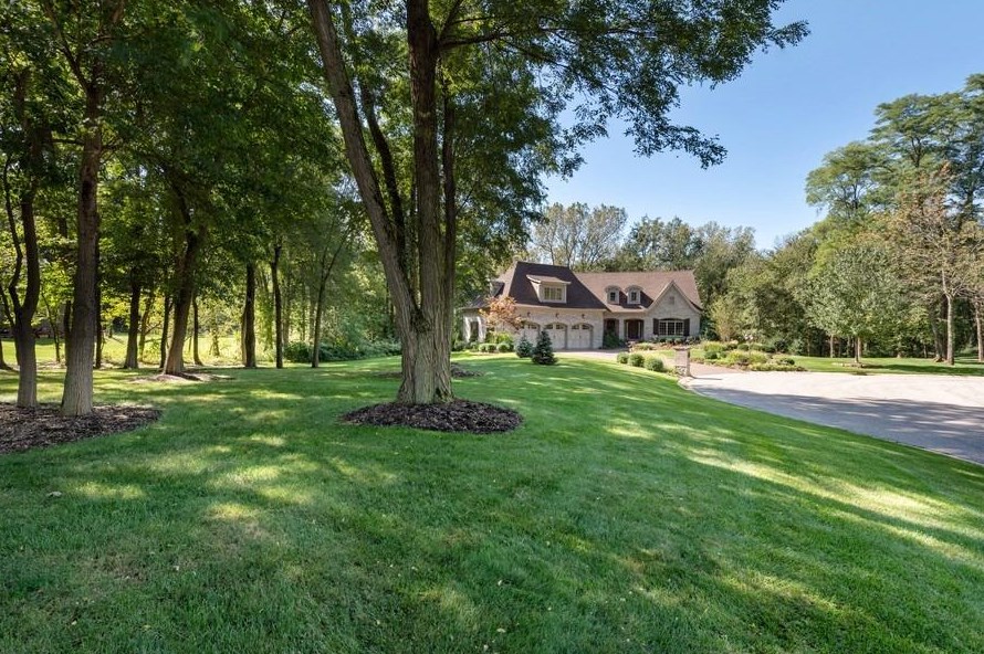 369 Canyon View Ct, Porter IN  46304-7702 exterior