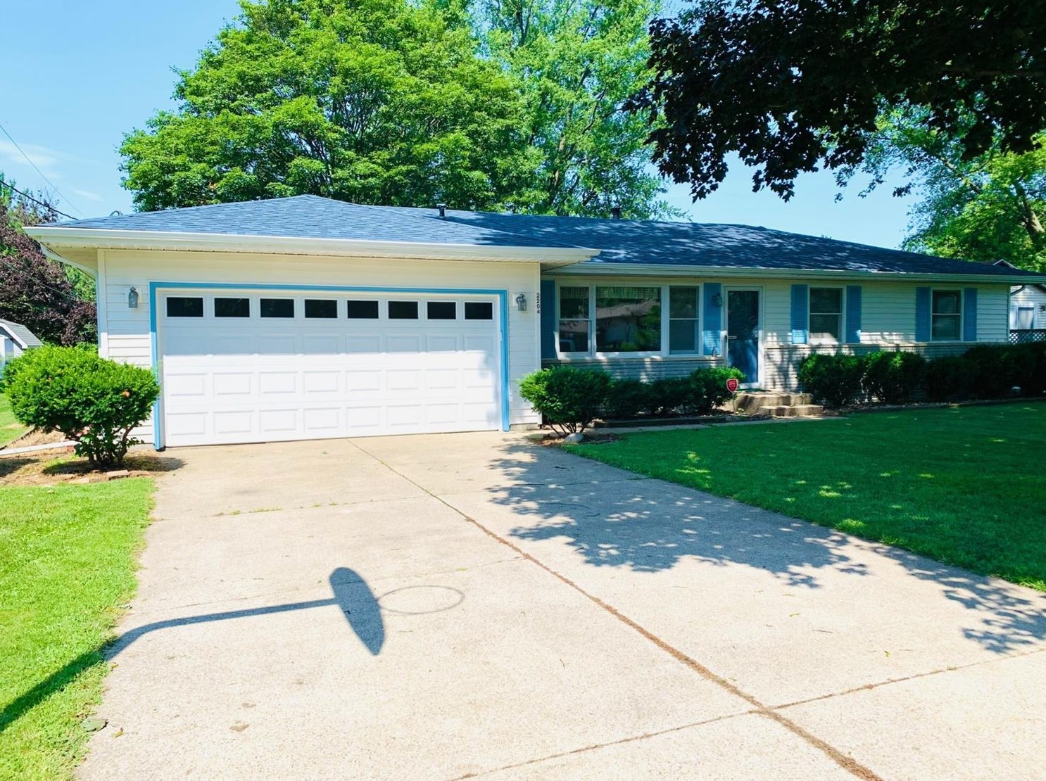 2204 I St, La Porte, IN 46350-6524