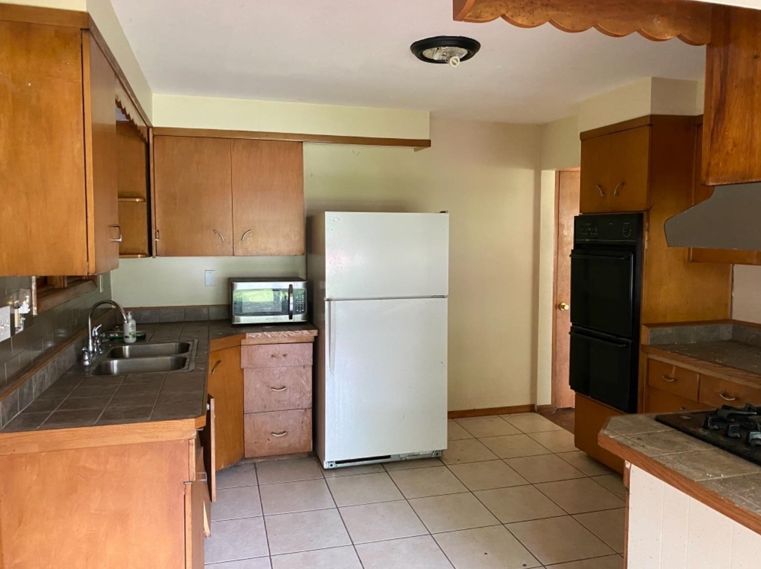 6635 Central Ave, Portage, IN 46368