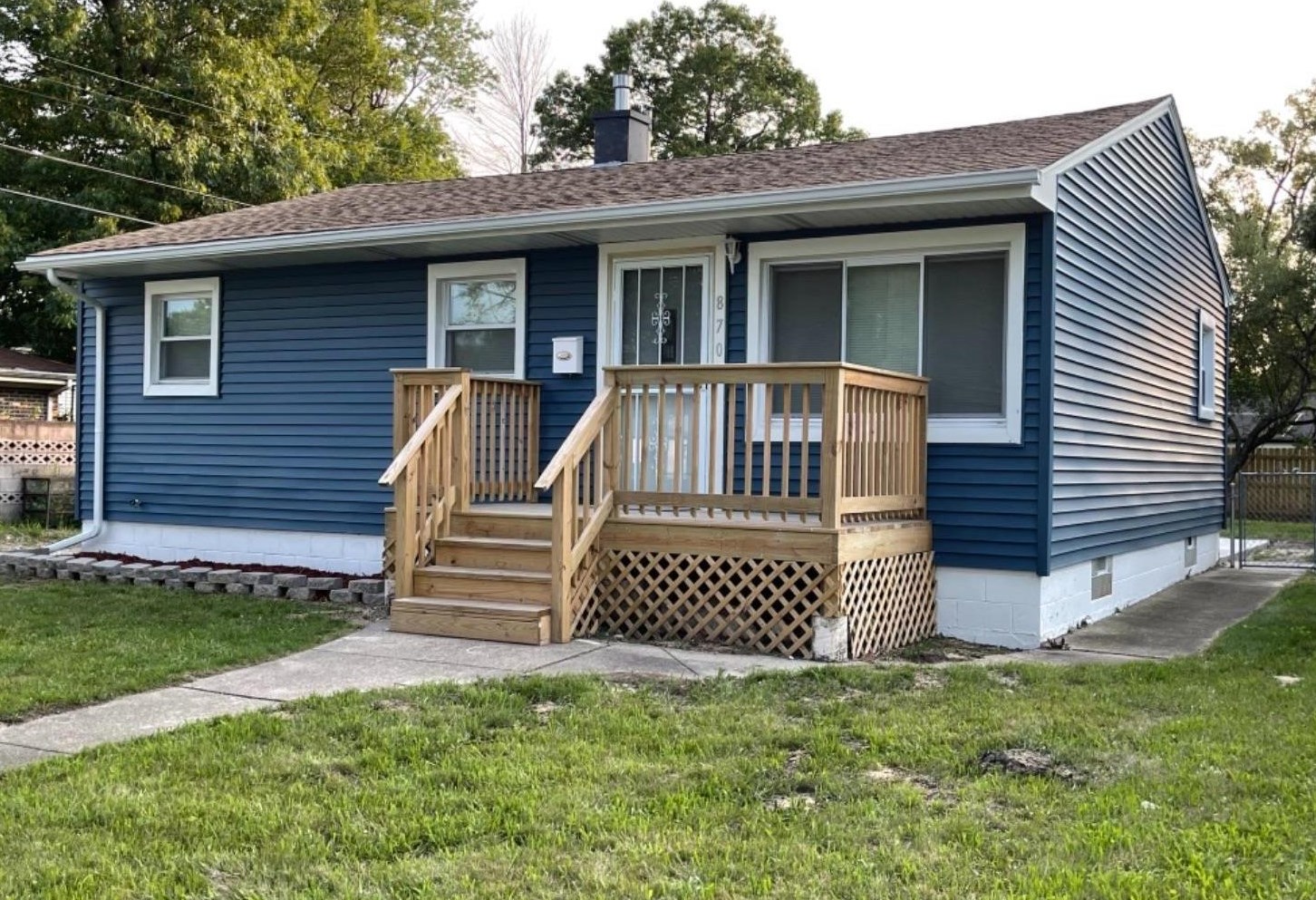 870 King St, Gary, IN 46406