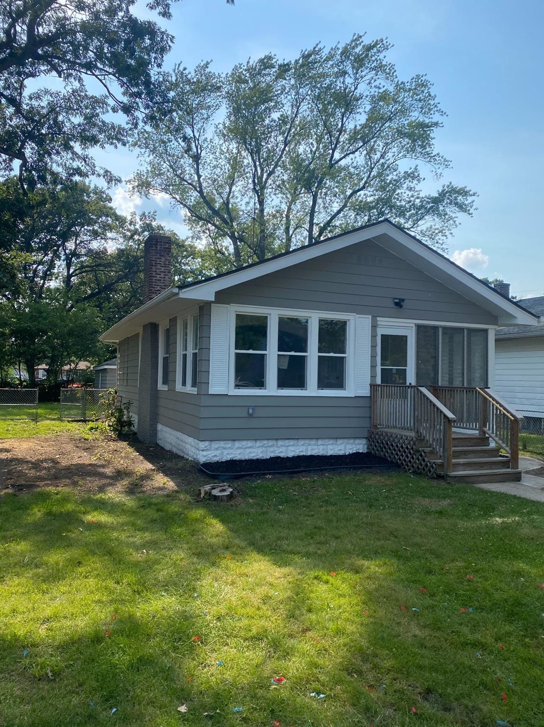 2816 Floyd St, Gary, IN 46405