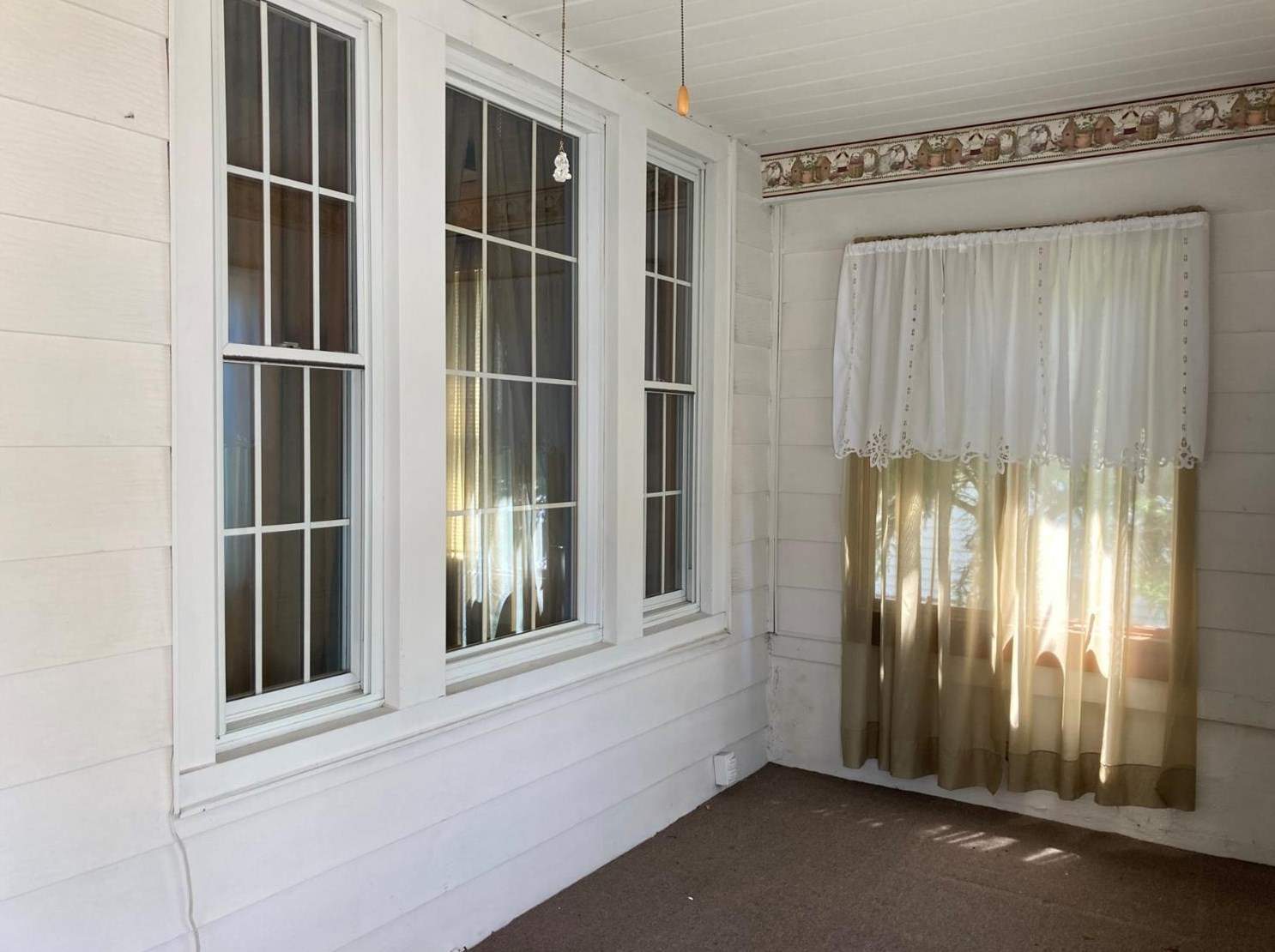 1619 Ohio Ave, Whiting, IN 46394