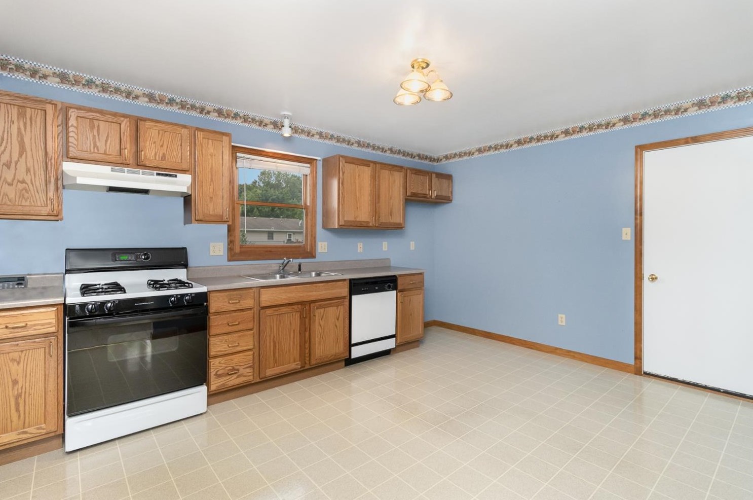 6168 Brie Ave, Portage IN  46368-3660 exterior