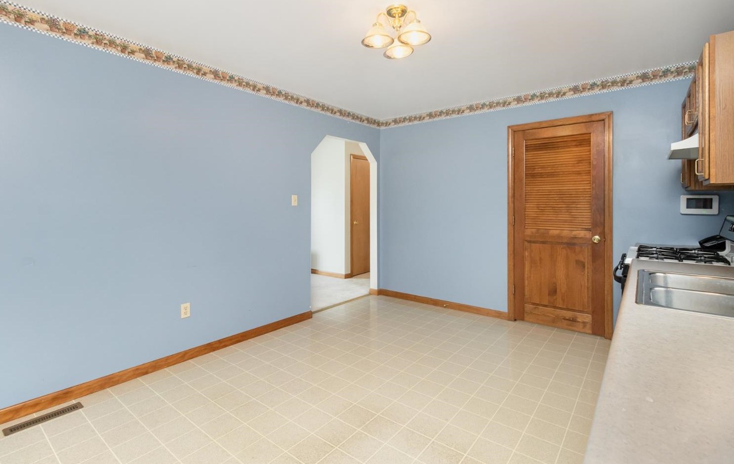 6168 Brie Ave, Portage IN  46368-3660 exterior