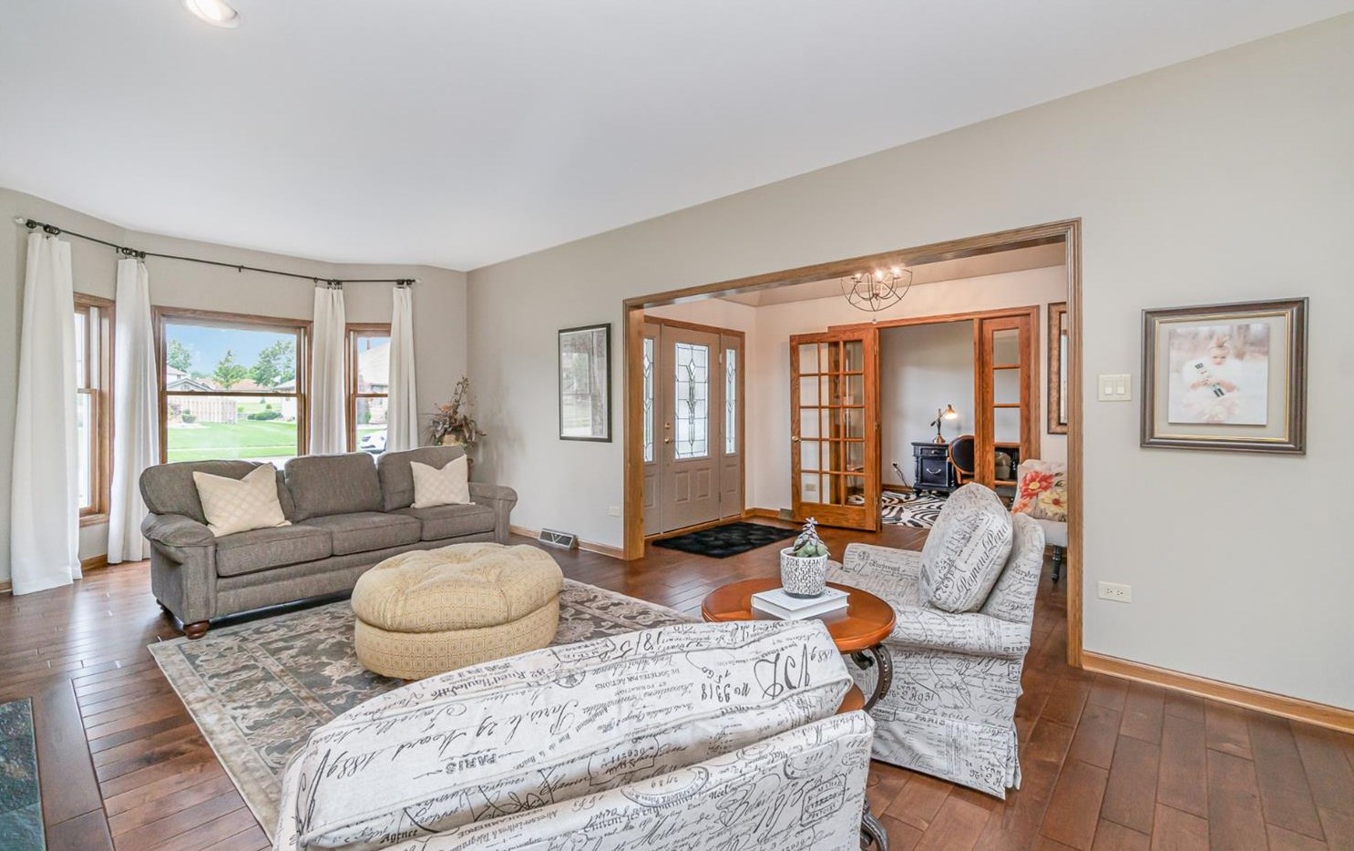 1341 Mccoy Dr, Schererville IN  46375-3031 exterior