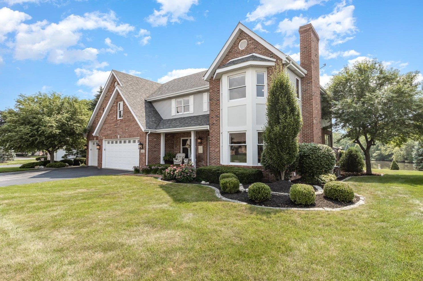 1341 Mccoy Dr, Schererville, IN 46375-3031