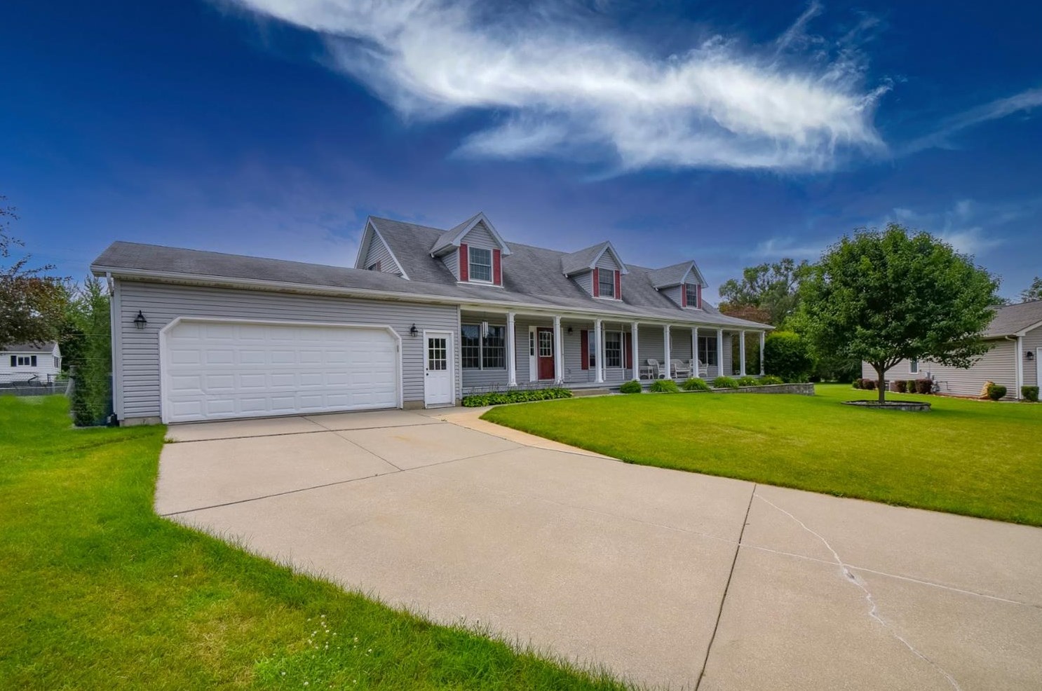 496 Meadow Ln, North Hayden, IN 46356