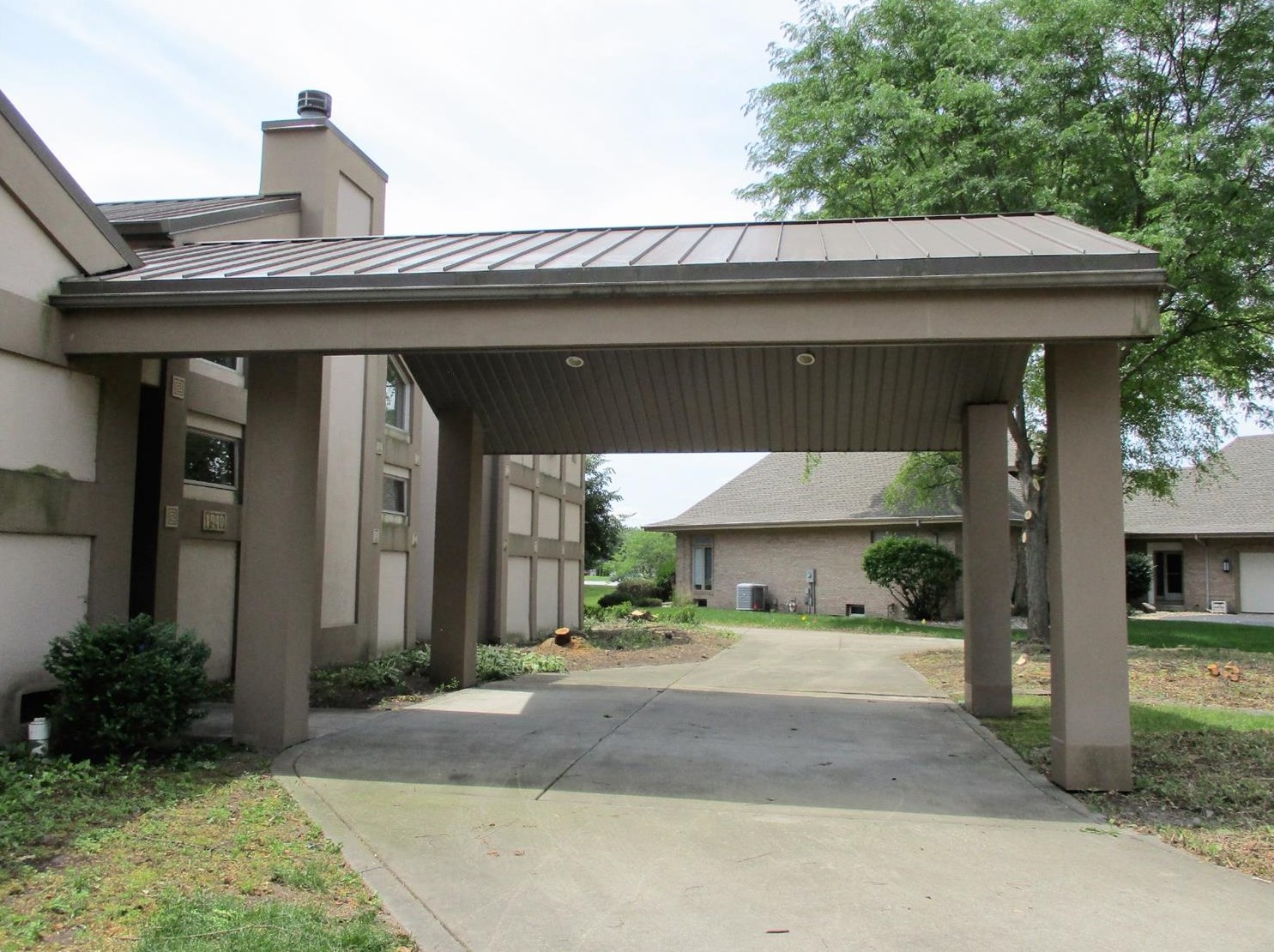 1940 Rosewood Ct, Hammond, IN 46321