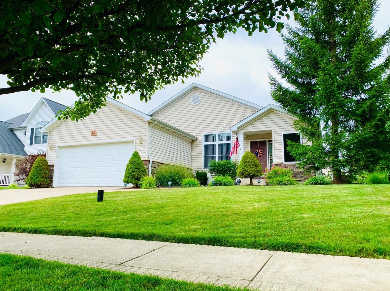 83 Hawick Dr, Valpo, IN 46385
