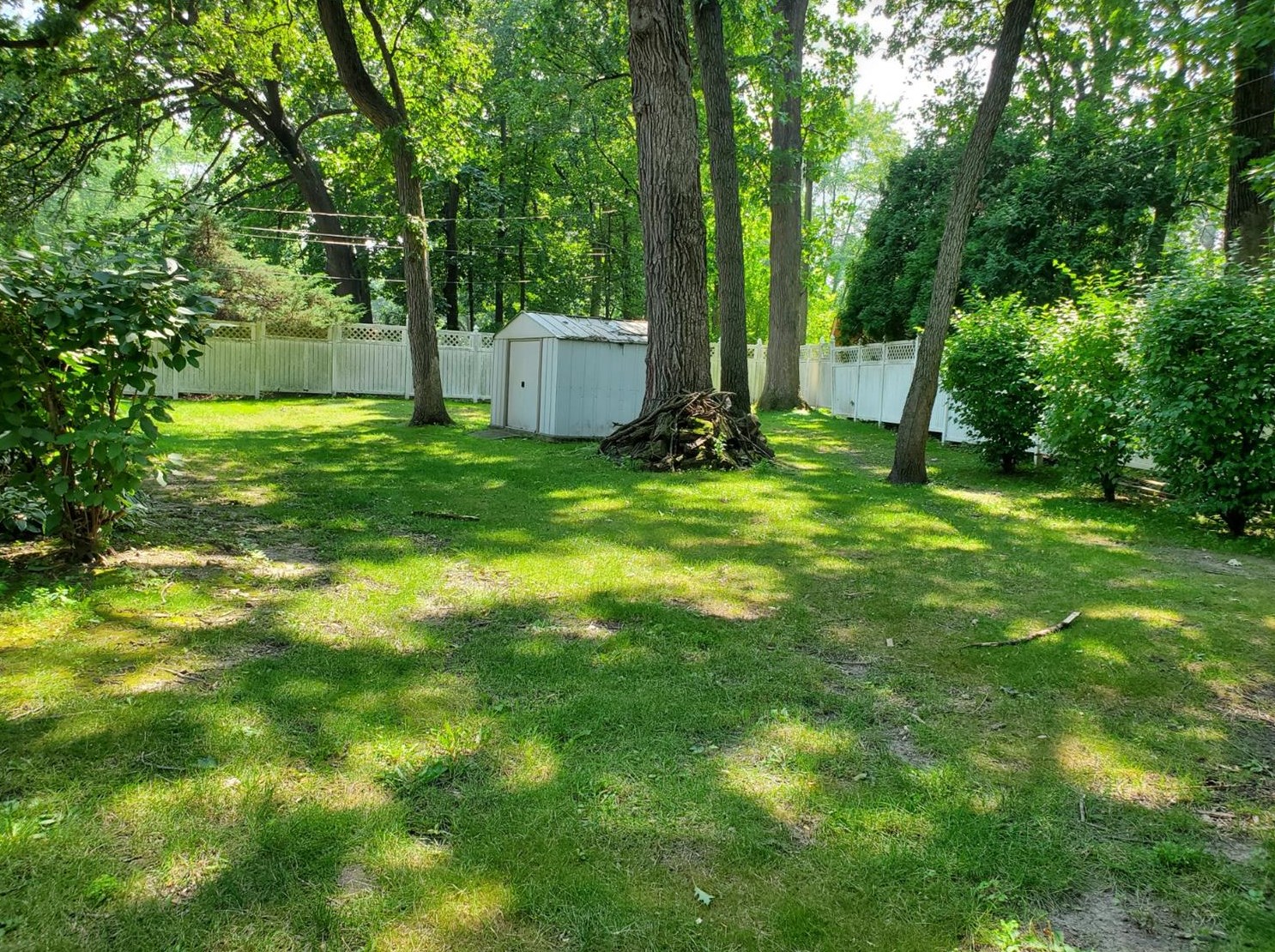 715 Williams Dr, Crown Point, IN 46307