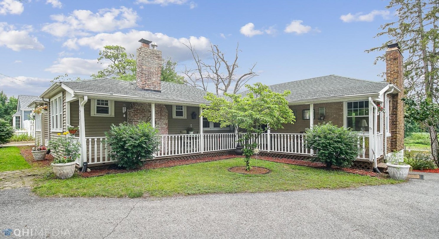 4517 Willow Dr, Gary, IN 46405
