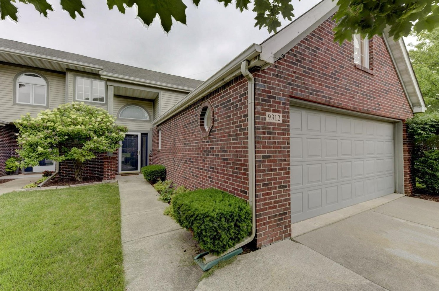 9312 Van Buren St, Crown Point, IN 46307