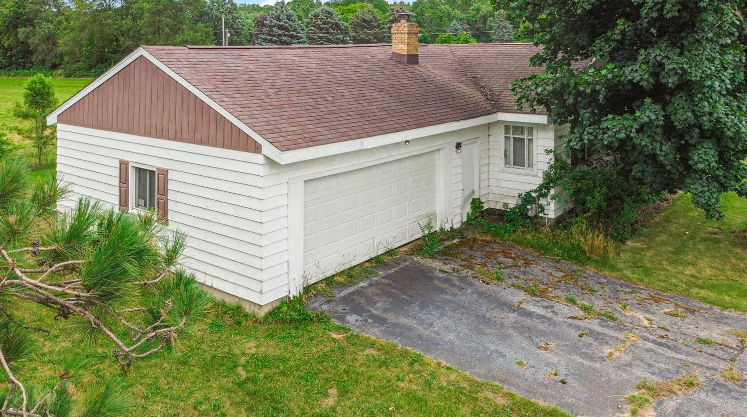 6271 N 300 W, Michigan City, IN 46360