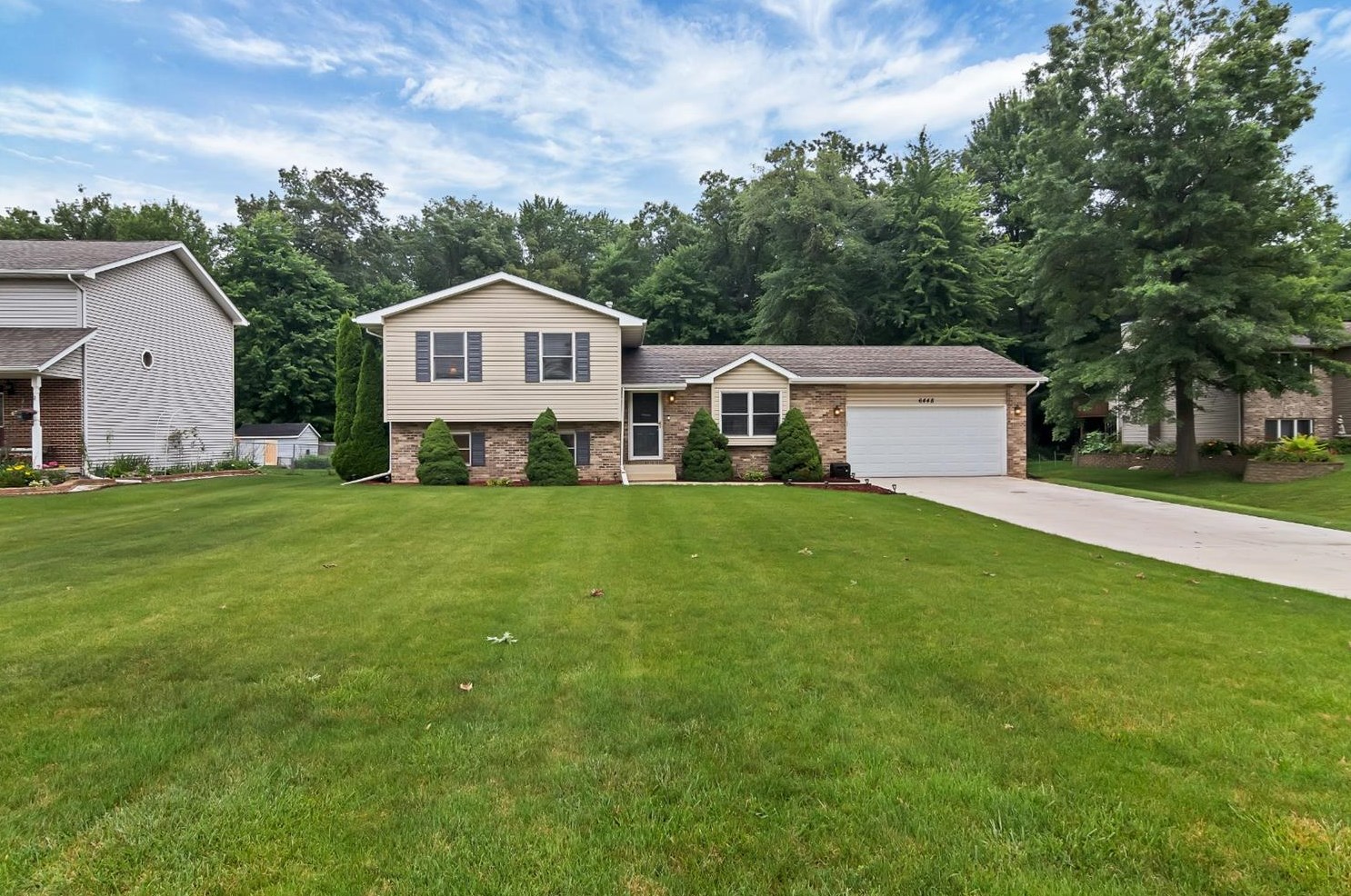 6448 Portage Ave, Portage, IN 46368-2249