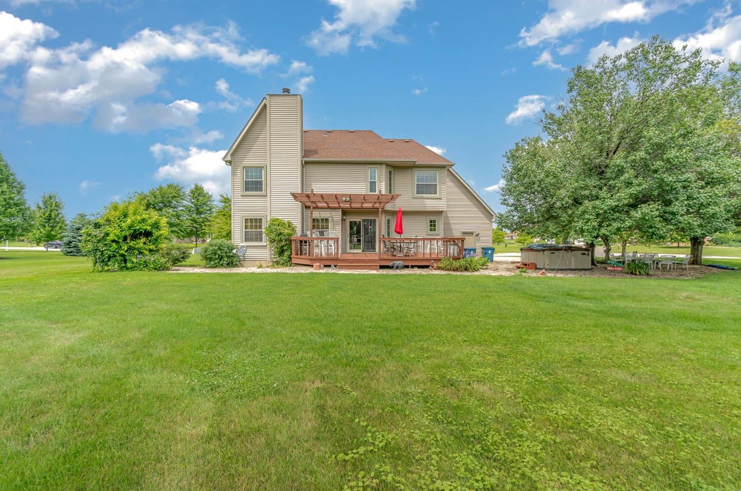 4575 E 104th Ave, Crown Point, IN 46307