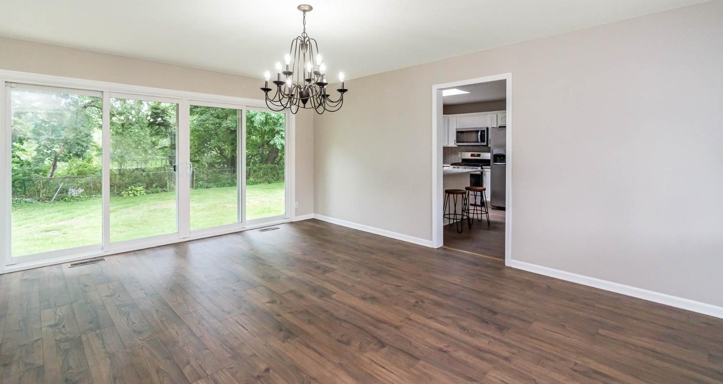 932 63rd Pl, Gary, IN 46410-2713