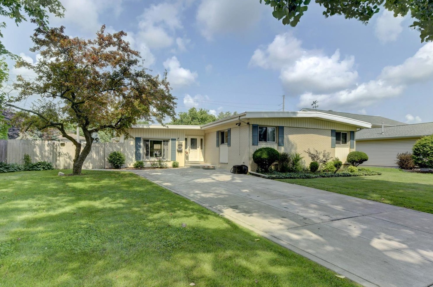 7850 Harrison Ave, Hammond, IN 46321