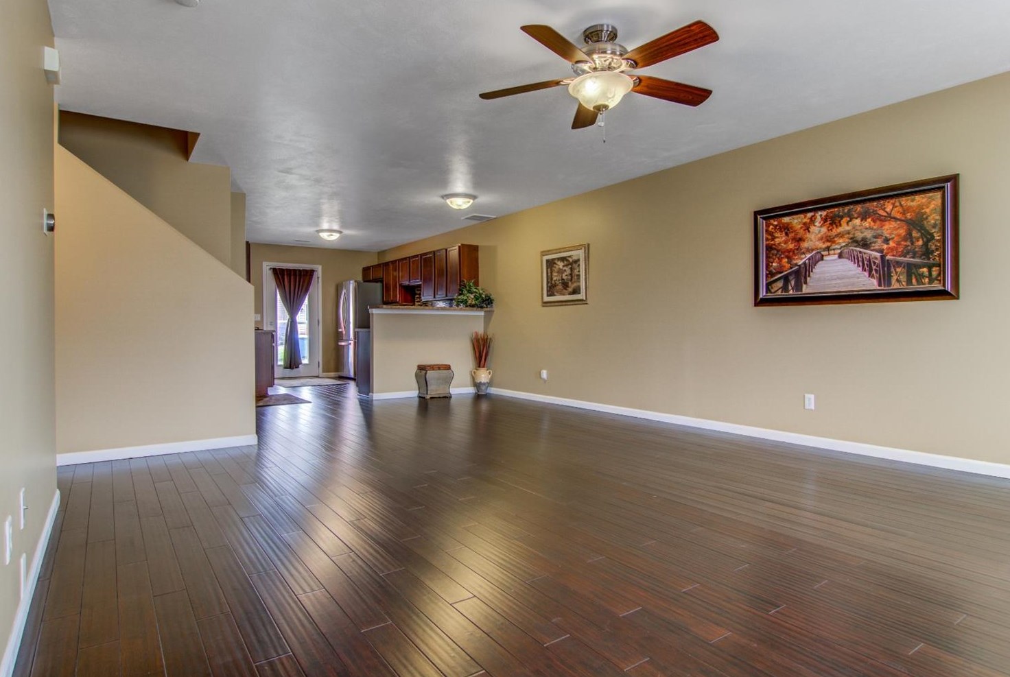 10421 Paramount Way, Cedar Lake, IN 46303