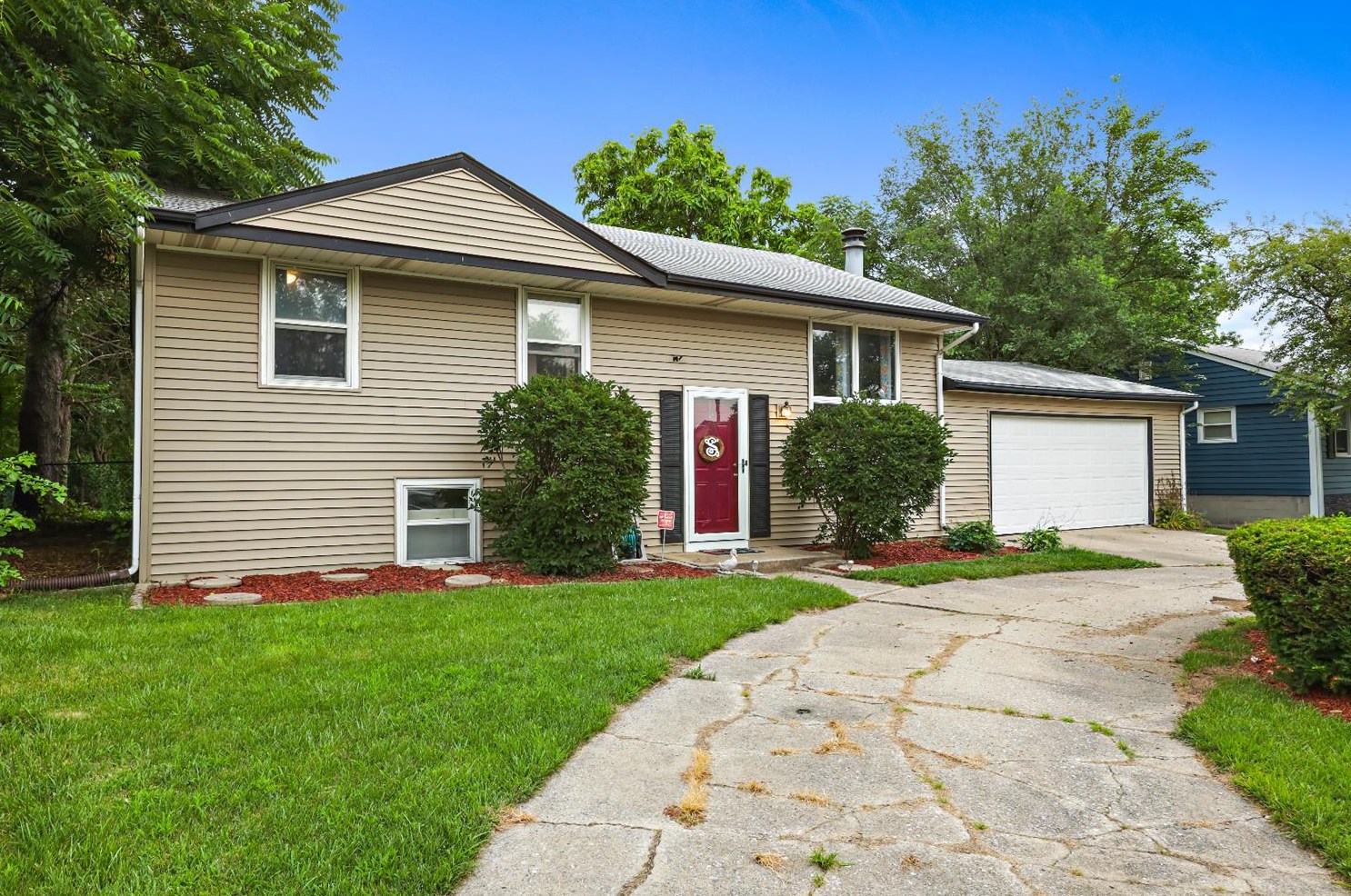 3714 W 79th Pl, Gary, IN 46410