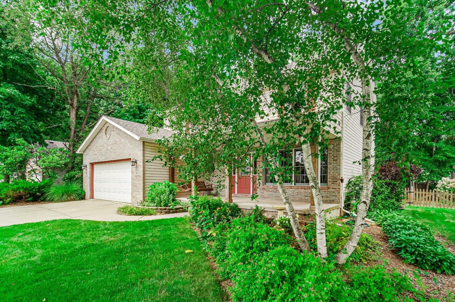 1582 Commodore Ln, Porter IN  46304-9573 exterior
