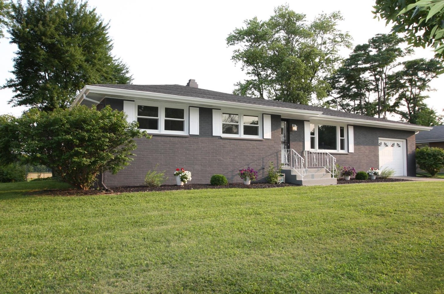 515 54th Pl, Gary IN  46410-1620 exterior