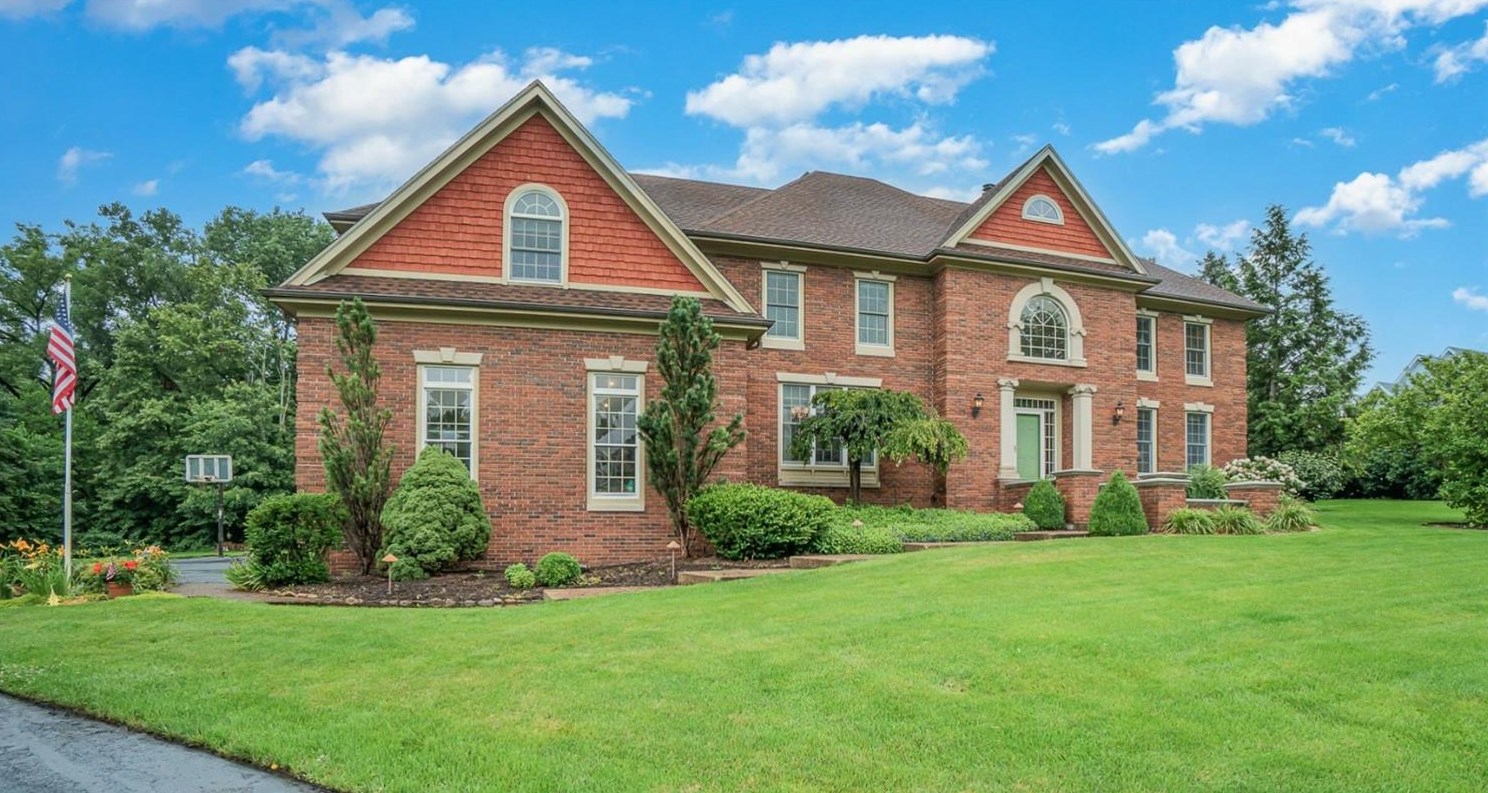 259 Paul Revere Dr, Porter, IN 46304-9371