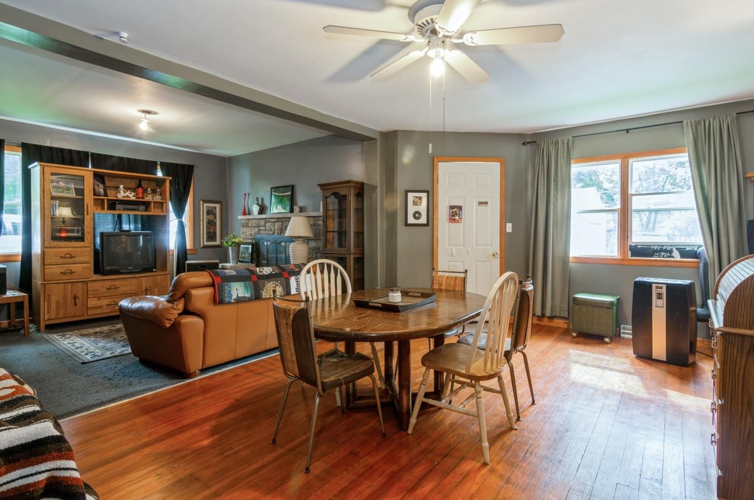 4404 Ostedt Dr, Valpo, IN 46383
