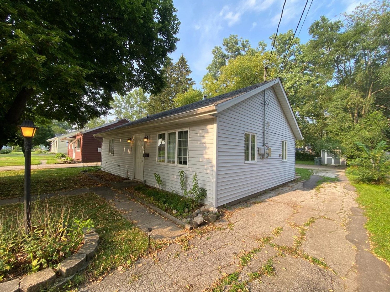 608 Orchard Ave, Valpo, IN 46383