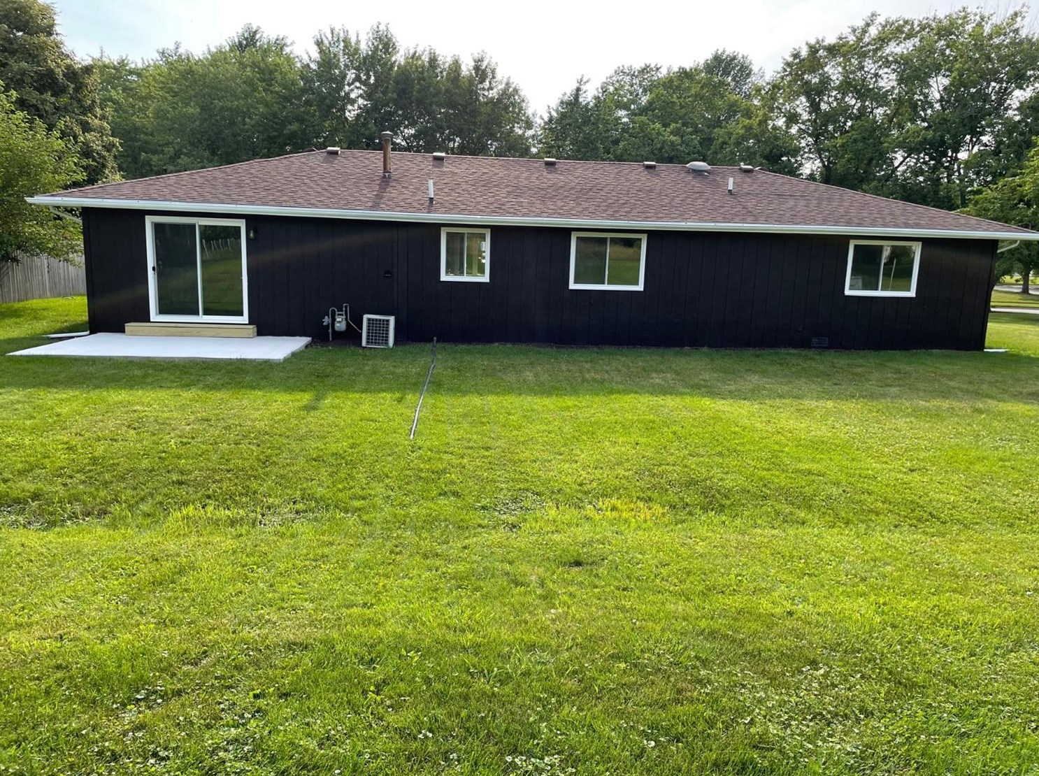 7351 Buchanan St, Gary, IN 46410