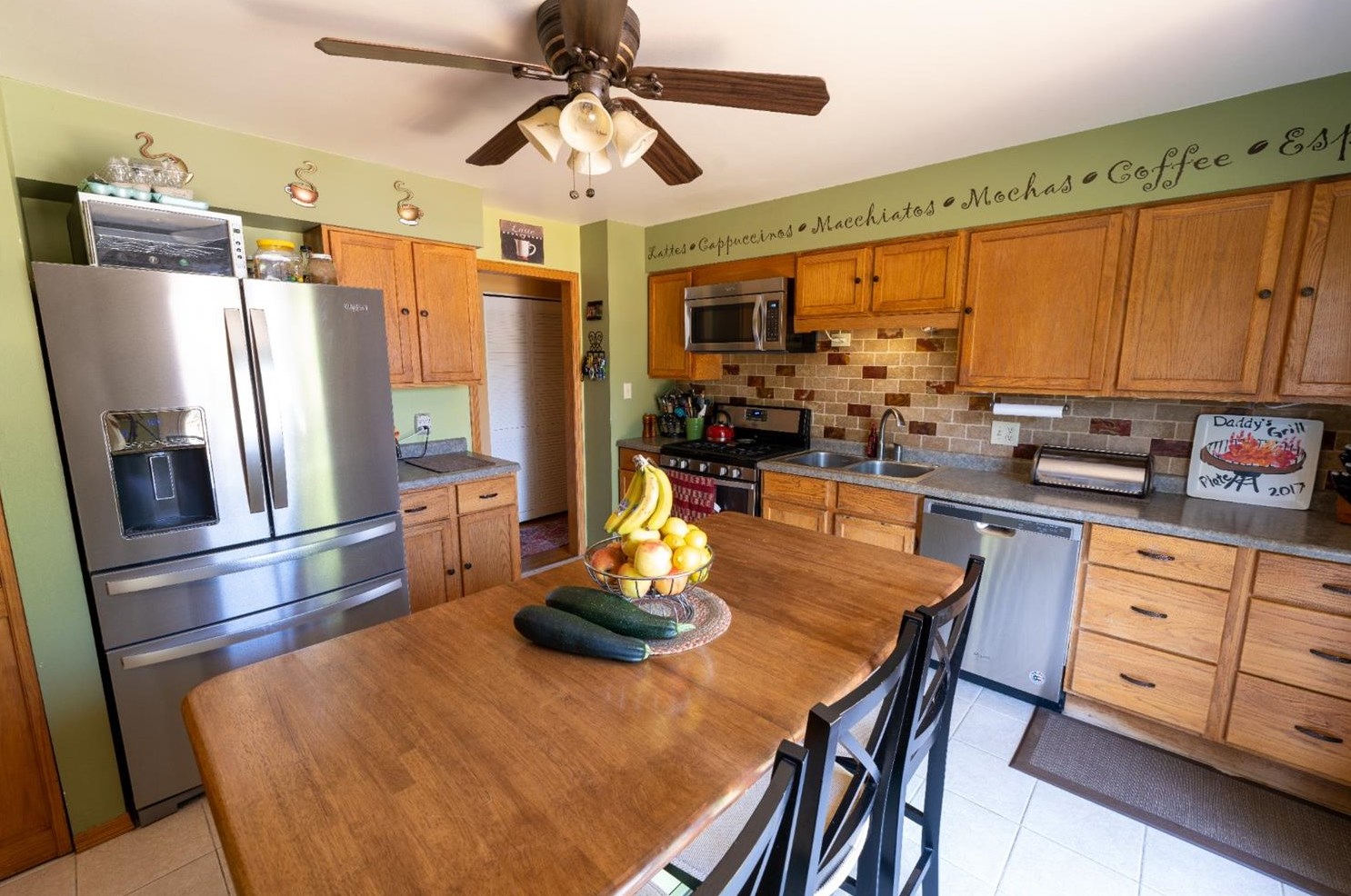 1608 Peachtree Dr, Valpo, IN 46383