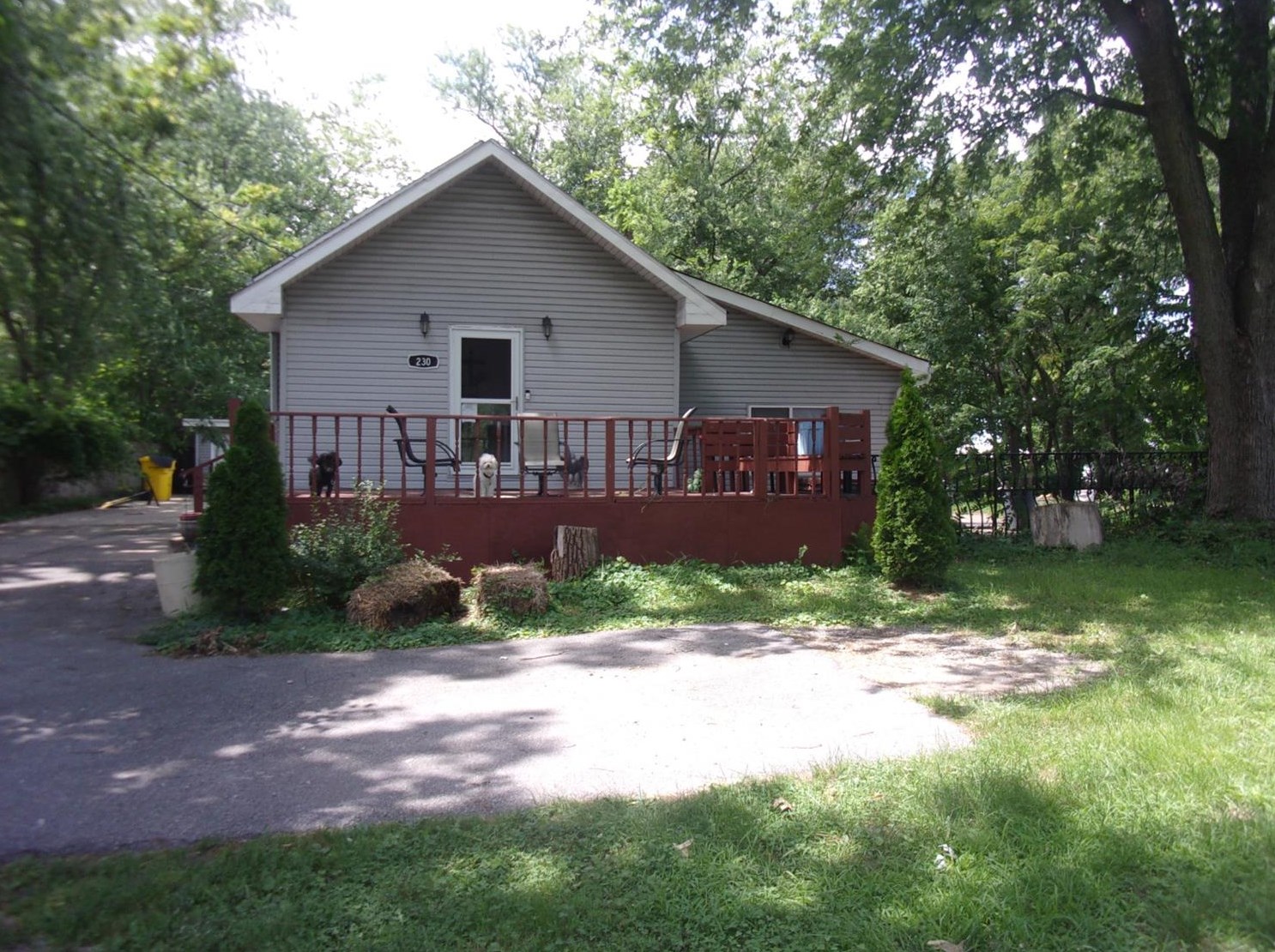 230 S Broad St, Griffith, IN 46319