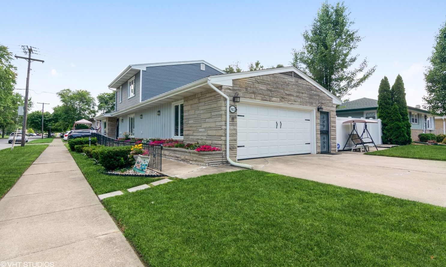 9812 Delaware Pl, Hammond, IN 46322