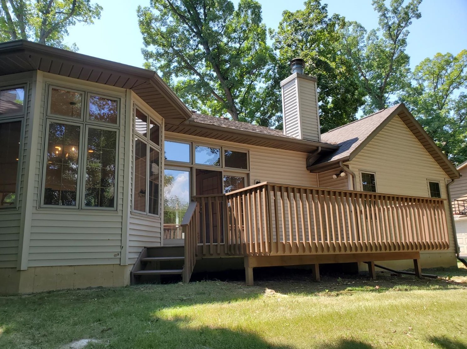 353 Tremont Ln, Valpo, IN 46385