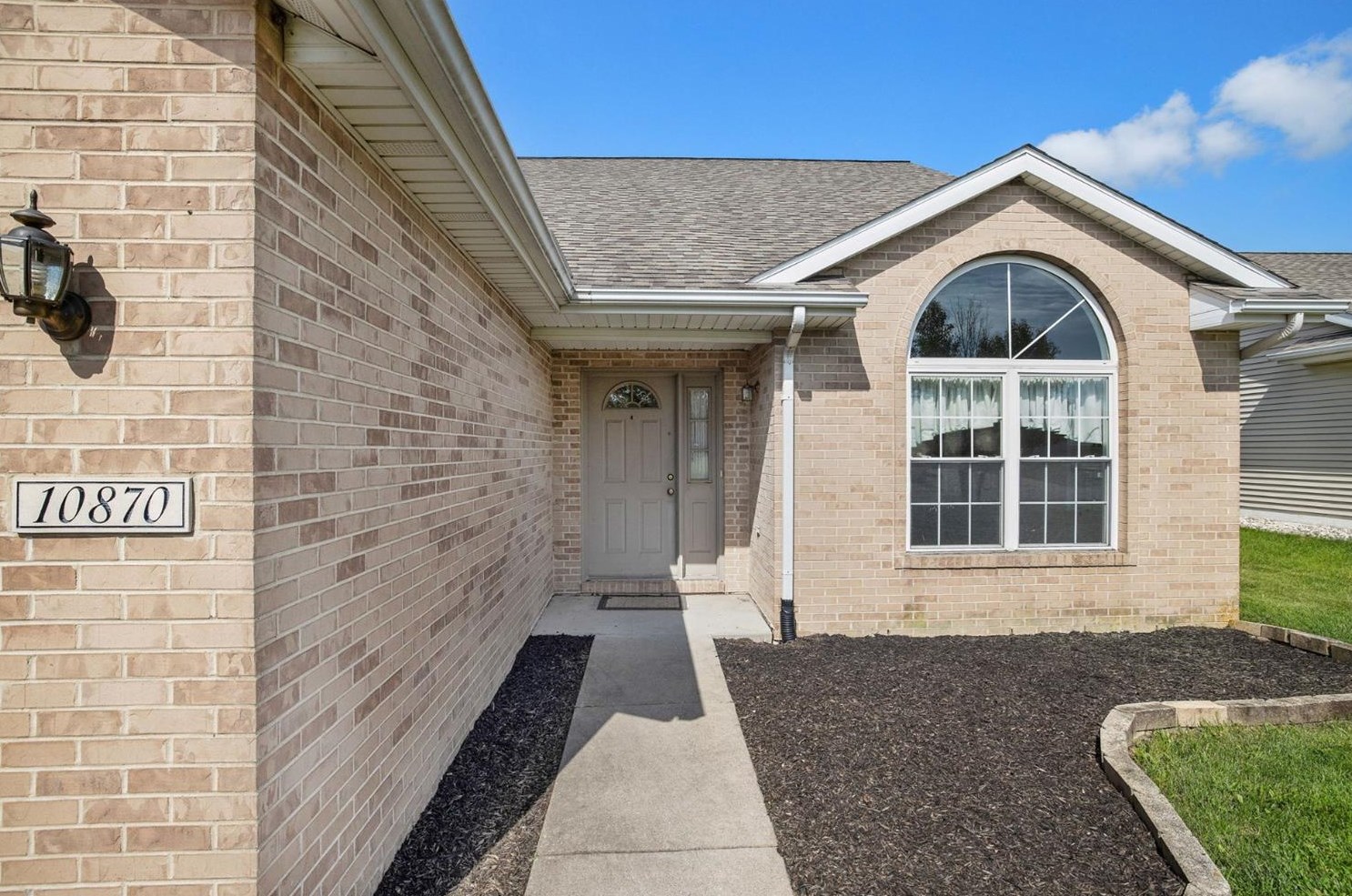 10870 Park St, Crown Point, IN 46307