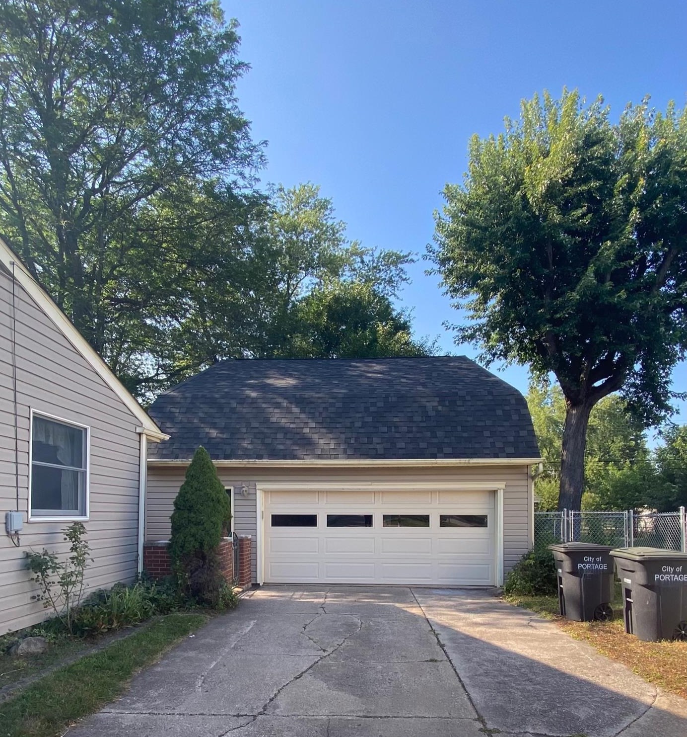 5796 Houston Ave, Portage, IN 46368-2009