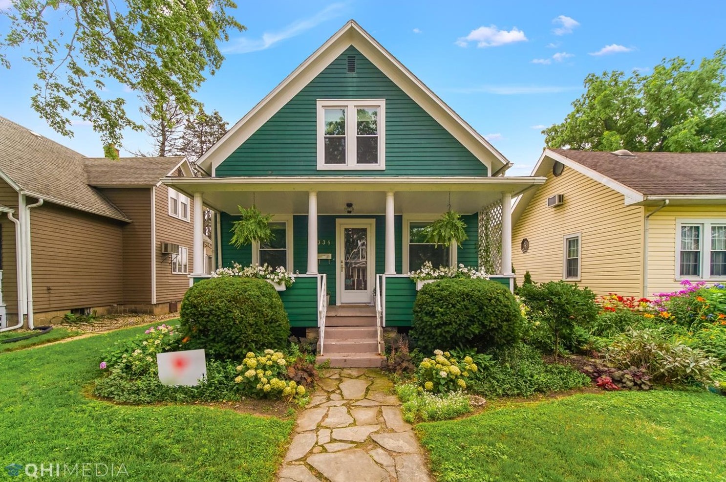 335 Franklin St, Porter, IN 46304