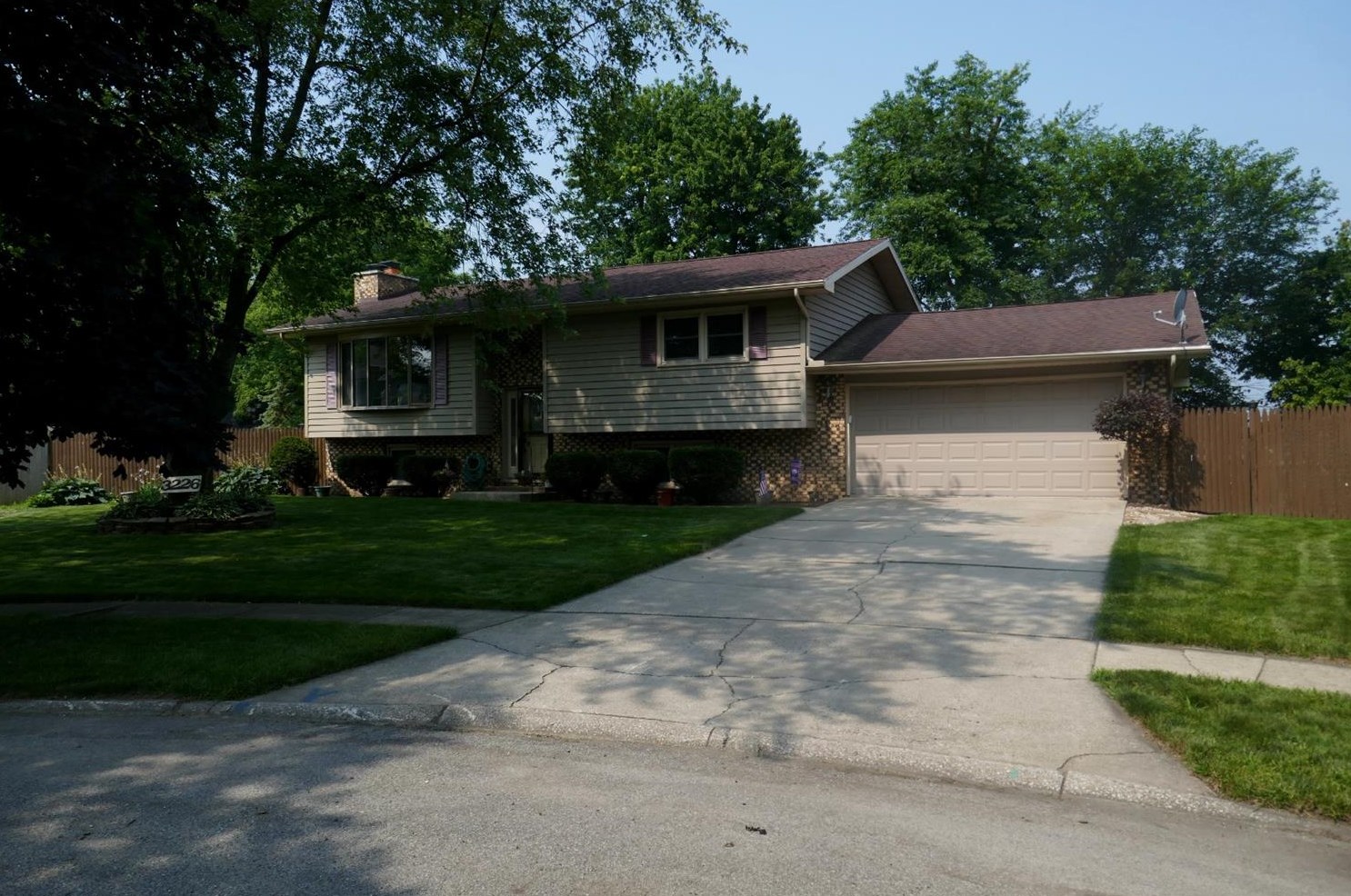 3226 Sylvania St, Portage, IN 46368-4422