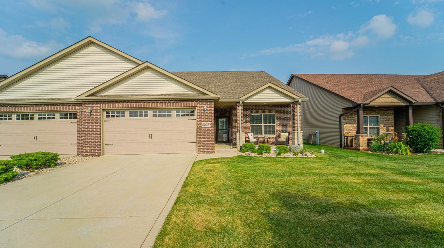 3008 Winter Garden Dr, Valpo, IN 46385