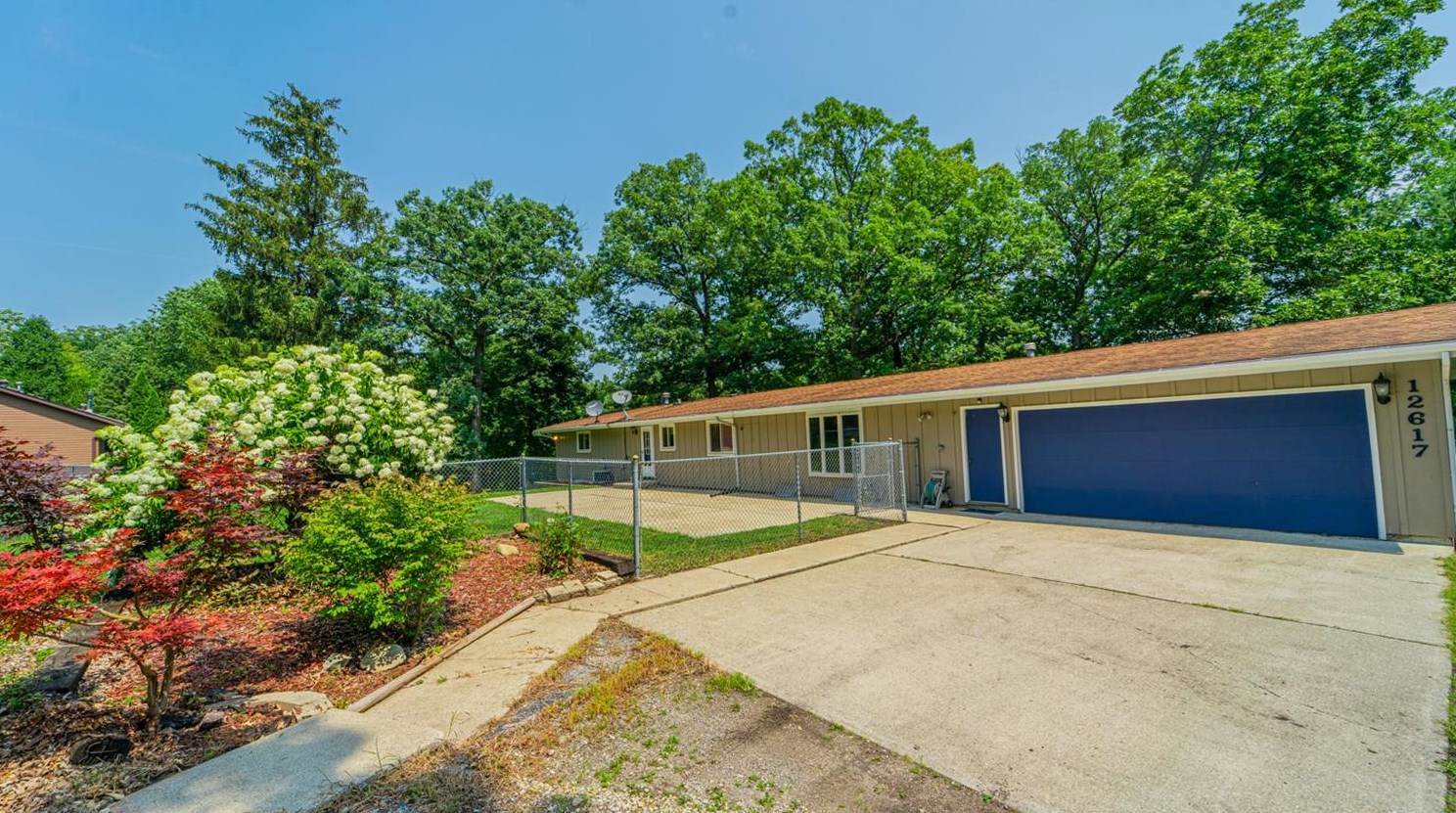 12617 Parrish Ave, Cedar Lake, IN 46303