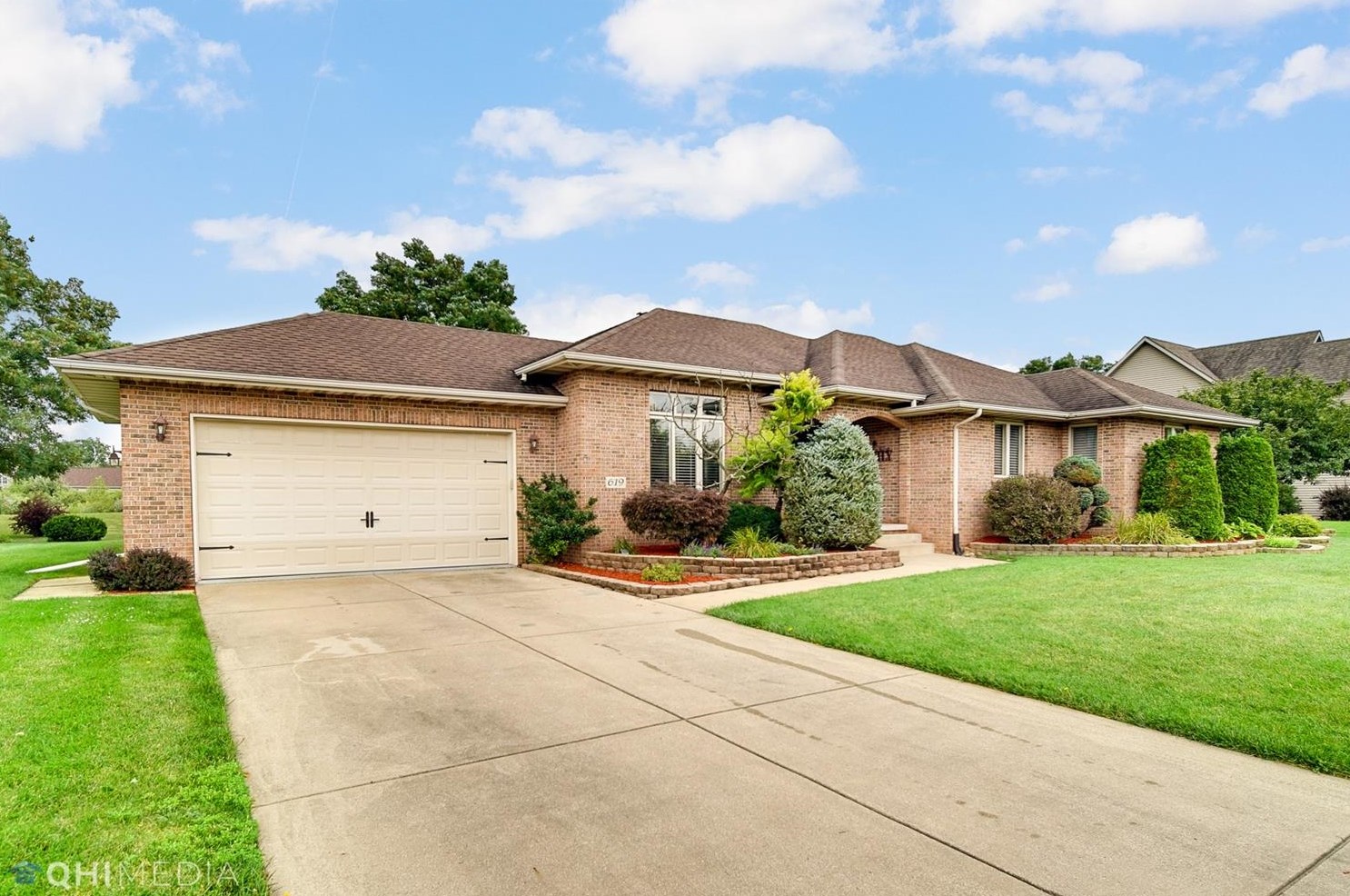 619 Merganser Dr, Hobart, IN 46342
