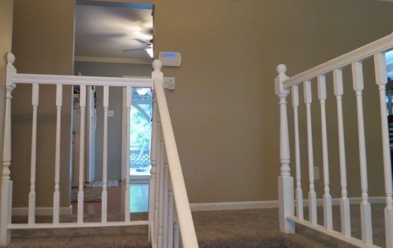 201 Brandt Pl, Hobart, IN 46342