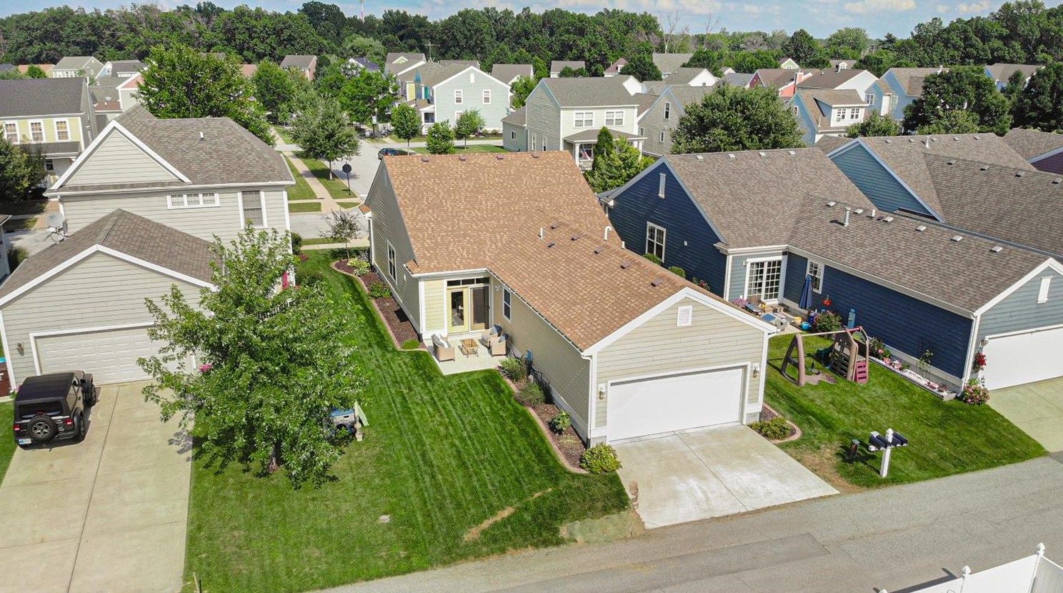 1154 Burns Blvd, Porter IN  46304-8892 exterior