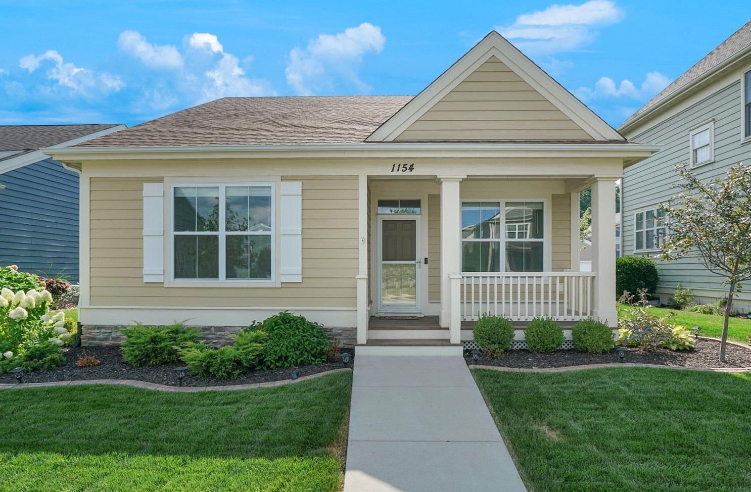 1154 Burns Blvd, Porter IN  46304-8892 exterior