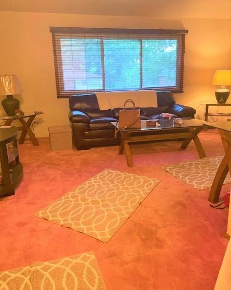 2273 Hendricks St, Gary, IN 46404