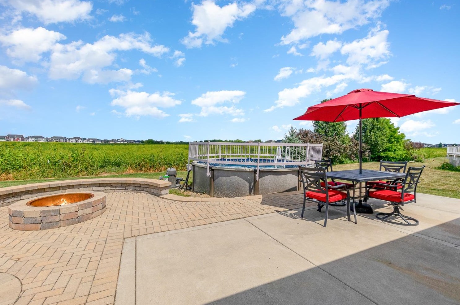 9000 W 103rd St, Dyer, IN 46373