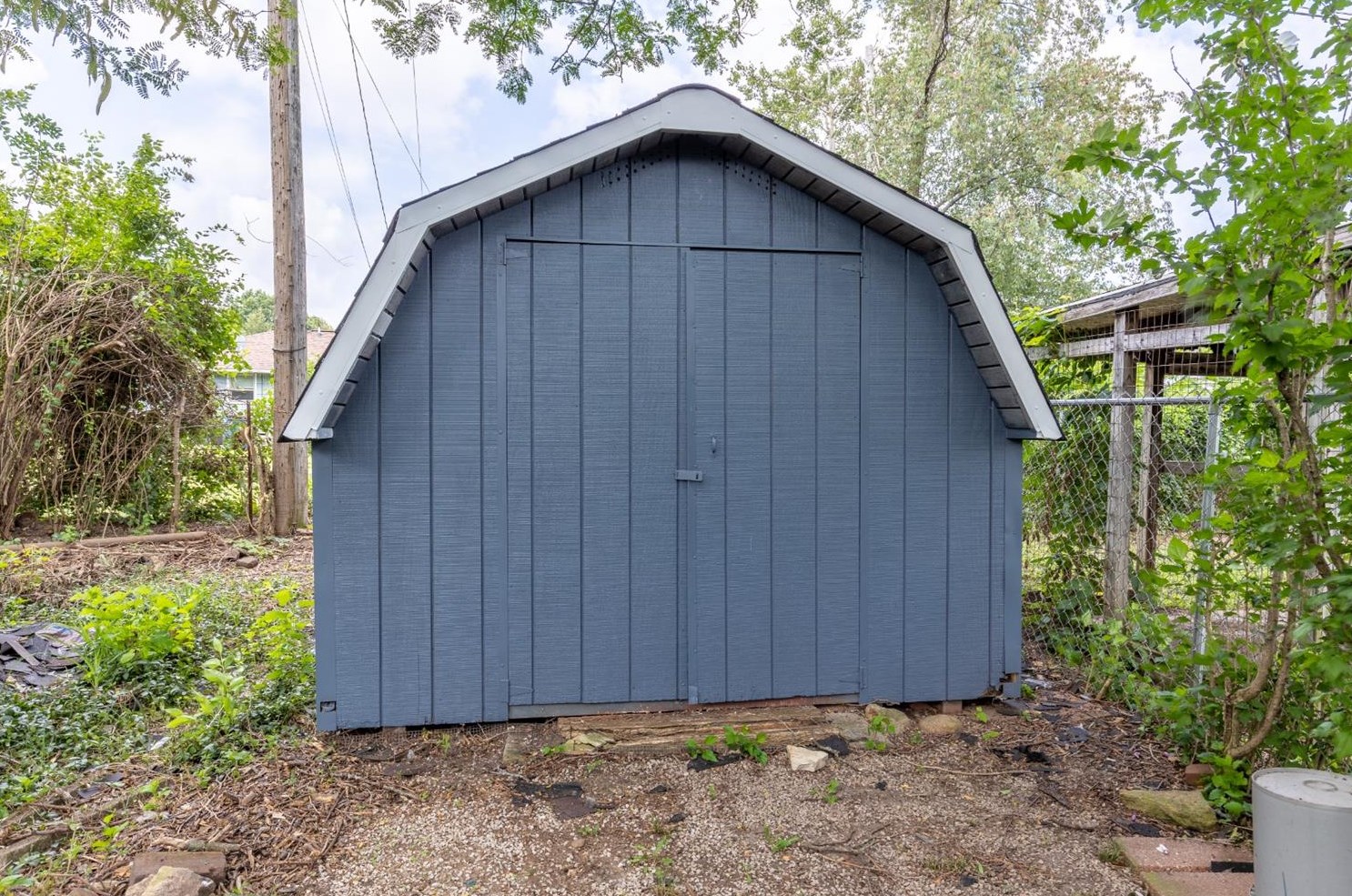 106 Parkview Ave, La Porte IN  46350-6147 exterior